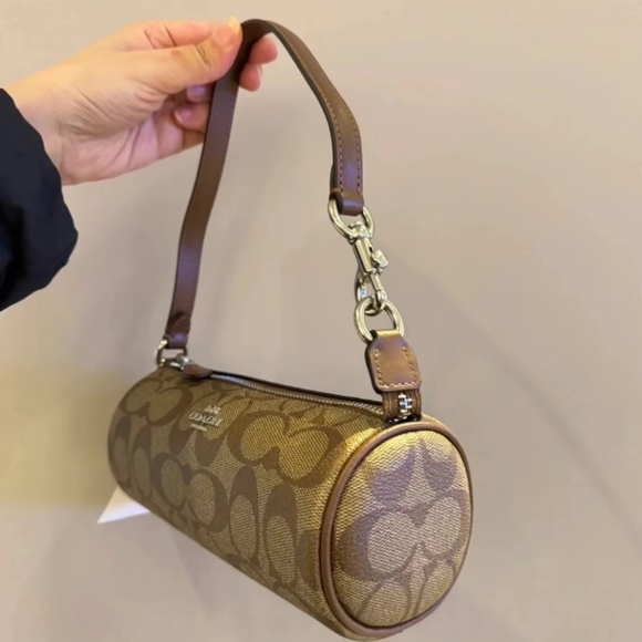 Nolita Barrel Bag In Signature Canvas - Picture 7 of 10